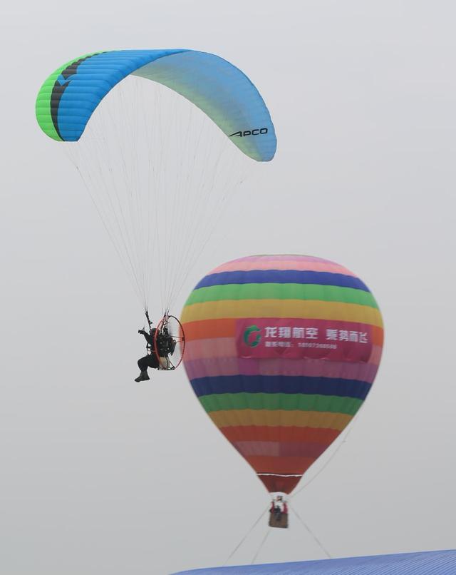 湘西北地区首个低空飞行营地开营,打造低空经济新增长点(图3) 湘西北地区首个低空飞行营地开营,打造低空经济新增长点(图3)