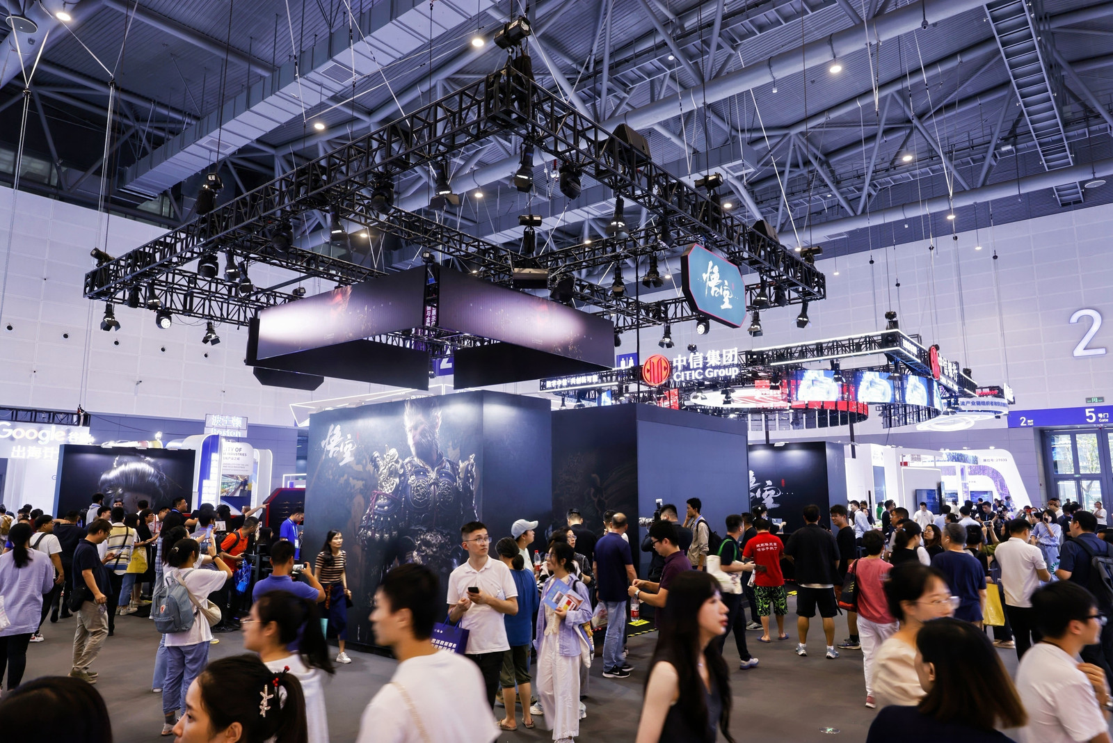 “上天入地”全部涵盖，数百项新产品、技术数贸会首发首秀(图2)